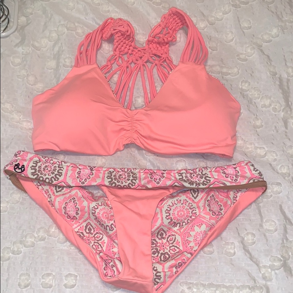 MAAJI Reversible Bathing suit set